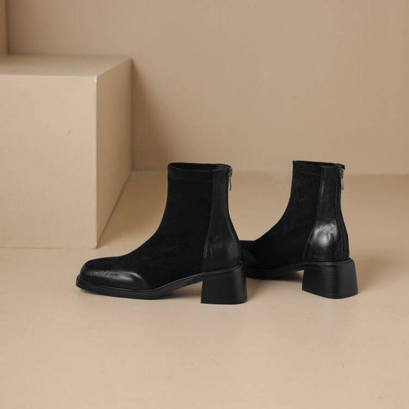 

Korean version of the new medium heel large size Martin boots women s rubber sole comfortable rear zipper solid color square heel autumn and wint 39 чорний