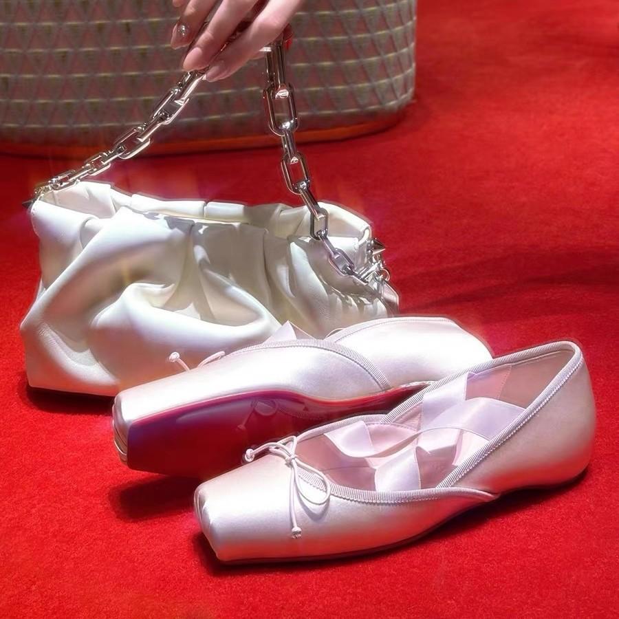 

French square head inner height increase ballet shoes cross strap flat satin Mary Jane shoes light mouth pig nose single shoes 40 рожевий