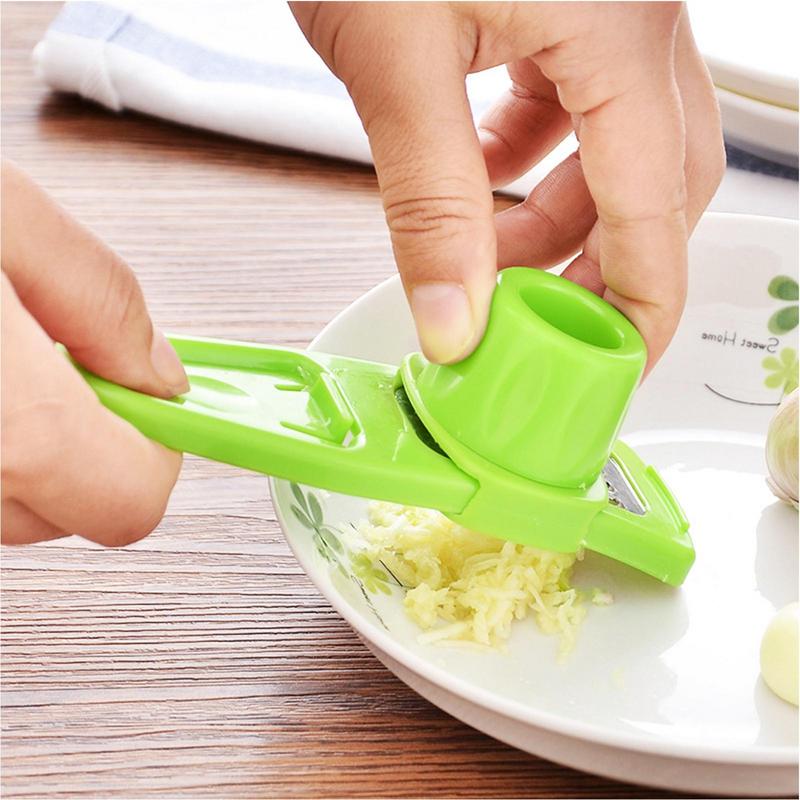 Small Grater Food Grade Garlic Cutter Stainless Steel Small Ginger Grater Tool Kitchen Gadgets Hand Twist Garlic Tool for Sauces