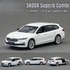 Escala 1/35 Skoda Superb Combi Sedan Modelo de Carro de Brinquedo MSZ Miniatura de Metal Fundido Puxar para Trás Som e Luz Coleção Presente para Crianças Menino