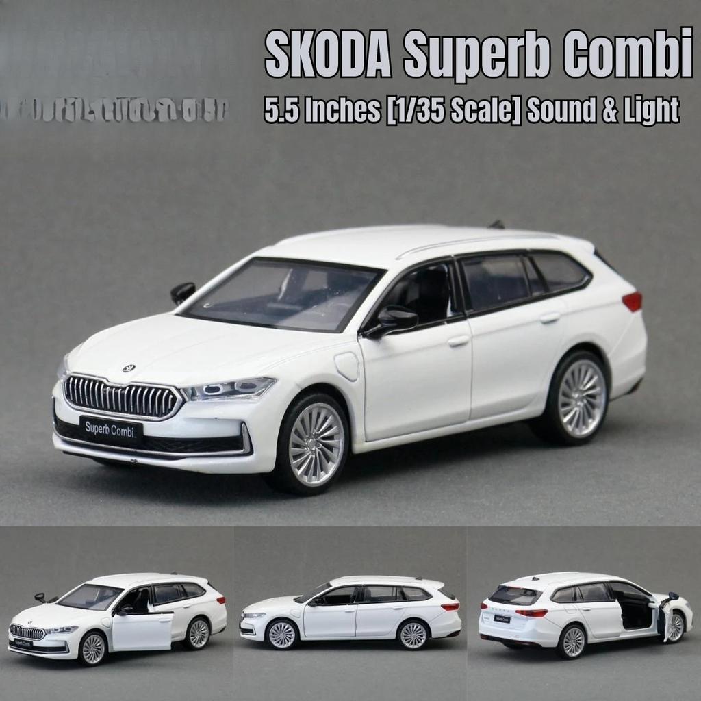 Escala 1/35 Skoda Superb Combi Sedan Modelo de Carro de Brinquedo MSZ Miniatura de Metal Fundido Puxar para Trás Som e Luz Coleção Presente para Crianças Menino