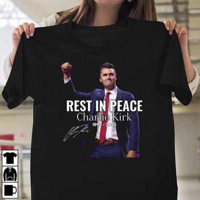 Charlie Kirk 1993 - 2025 Kurzarmshirt alle Größen Signatur Schwarz