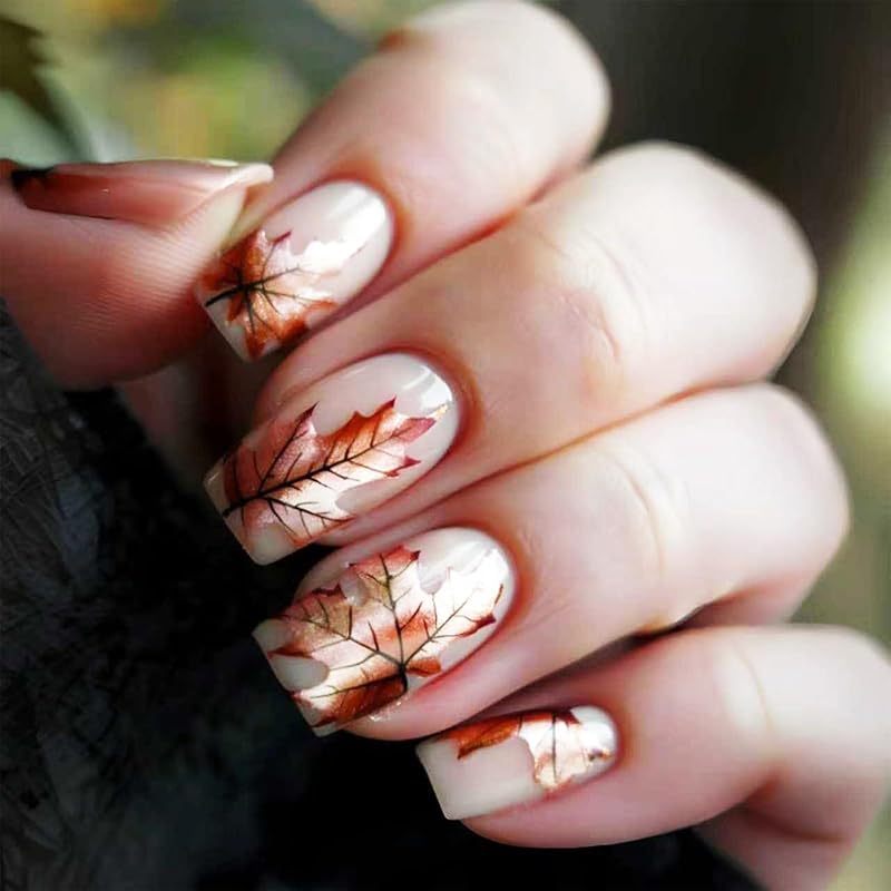 Maple Leaf Press on Nails Fall Leaves Stick on Fingernails Thanksgiving Short Square False Nails 24Pcs Glossy Silver Glitter Acrylic Fake Nail Autumn