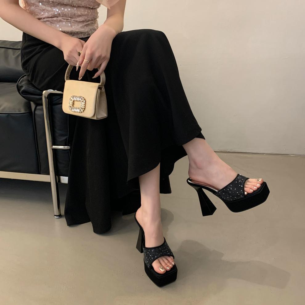 2025 black fashion thick-soled thick-heeled rhinestone decorative sandals women's new summer
