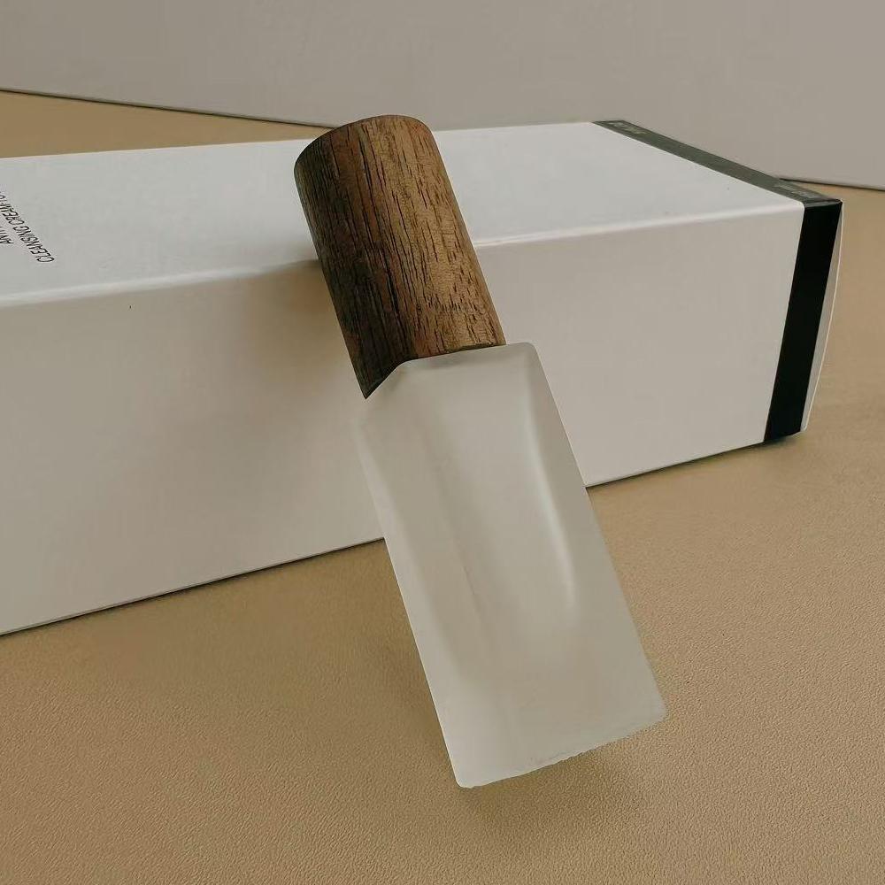 1pc 5/10ml Essential Oil Roller Bottle with Wooden Lid Glass Roll On Bottles Empty Refillable Roller Ball Perfume Bottles Vials