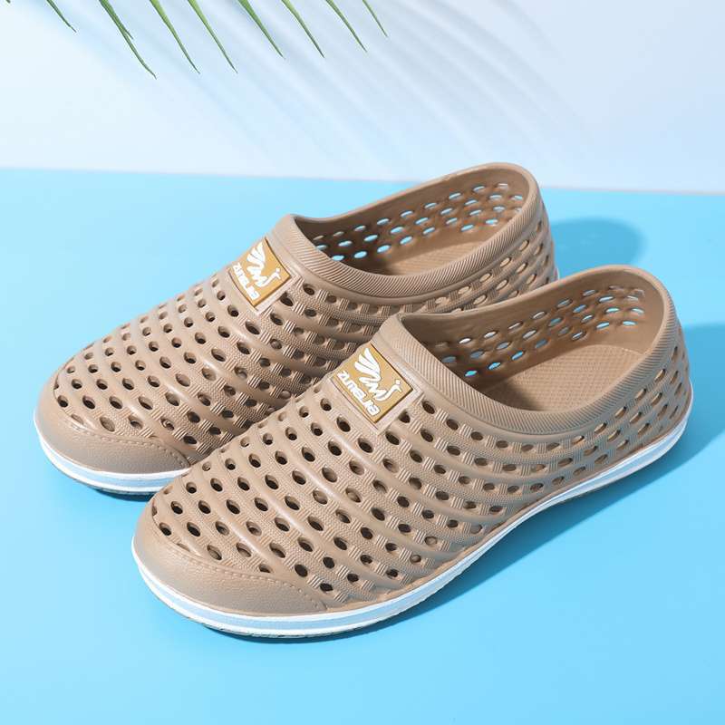 

Обувь с отверстиями мужская для среднего возраста, нескользящая, дезодорирующая и износостойкая, сандалии на толстой подошве, мужская дышащая уличная обувь, рабочая обувь для мастерской, обувь с закрытым носком 44 коричневый