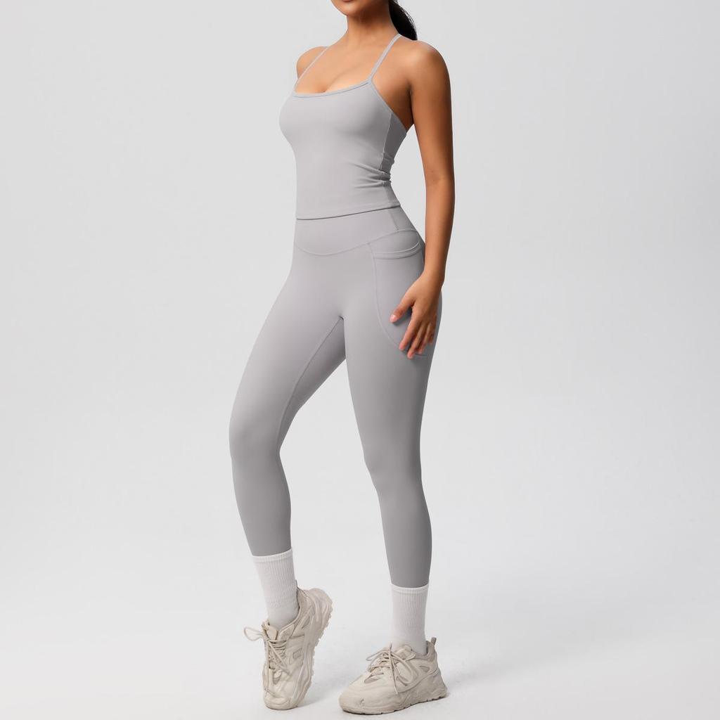 European & American Tight-Fit Brushed Yoga Vest Two-Piece Set for Women: Sports, Casual, Outdoor Running & Fitness