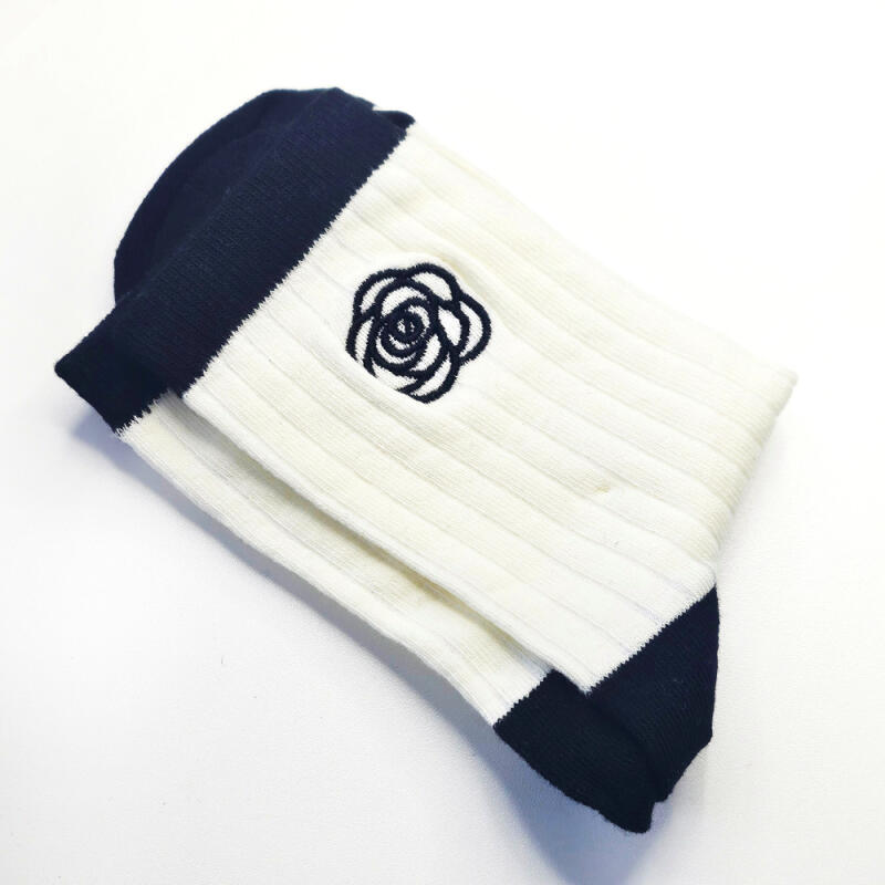 Camellia embroidered ribbed mid-weight color blocking fashion socks