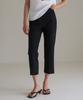 UMBRELLA ON THE GO Women'S Signature Legacy Black Capri Pants