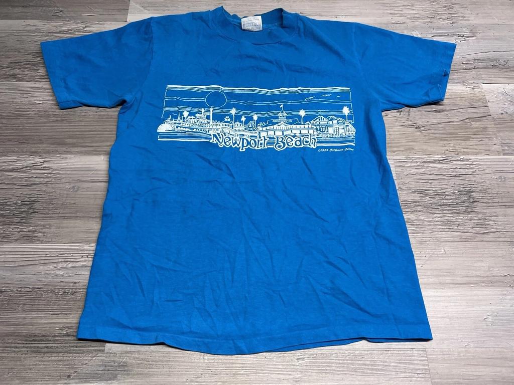 Vintage California T-Shirt 80s Single Stitch Newport Beach Souvenir Adult Size M