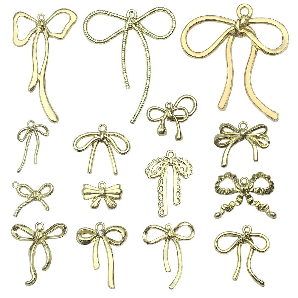 Hängender Vergoldeter Farbechthaltender Diy Schleife Hohl Anhänger Anhänger, Legierung Halskette, Armband, Ohrringe, Handgefertigter Schmuckzubehör