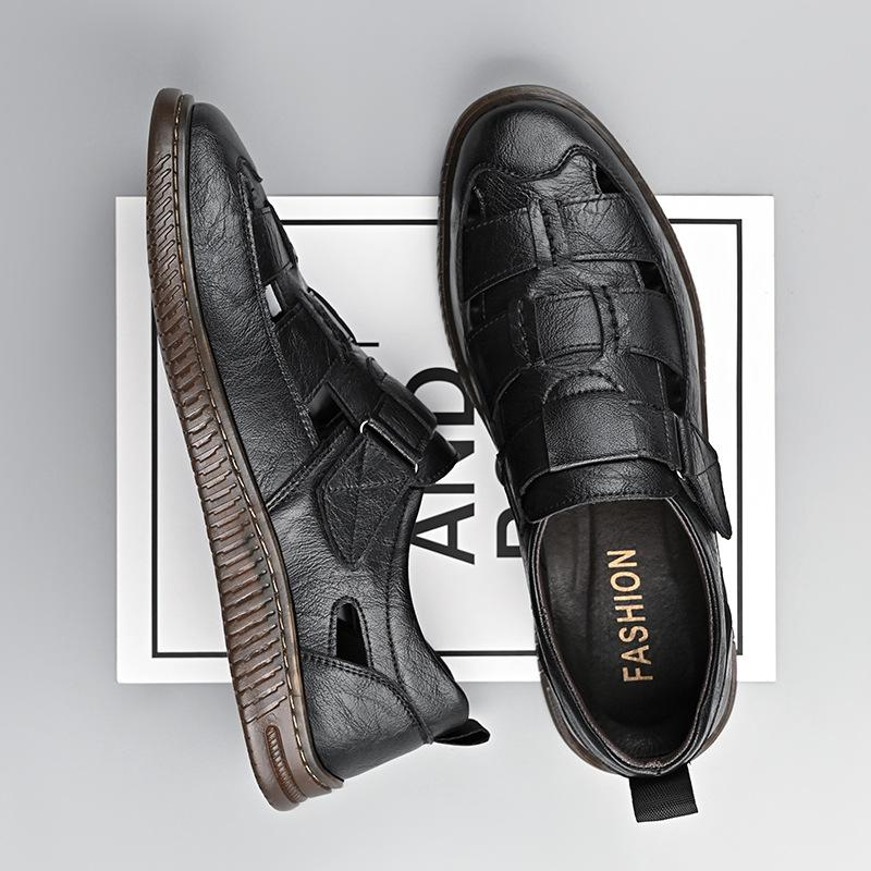 Leather sandals men's 2025 middle-aged and elderly summer breathable hollow hole shoes bag head casual child 2025