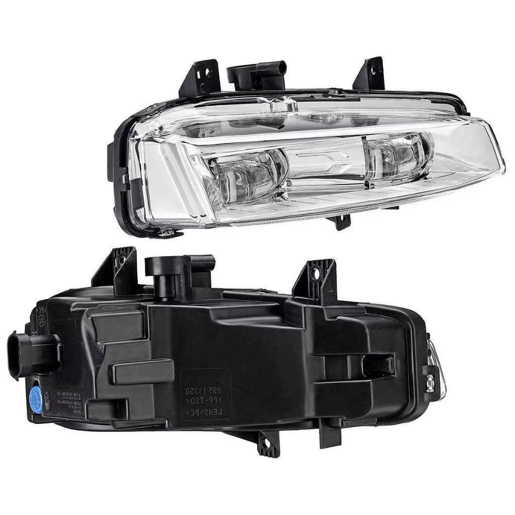 LR026090 and LR026089 fit Land Rover Range Rover Evoque front fog lights.