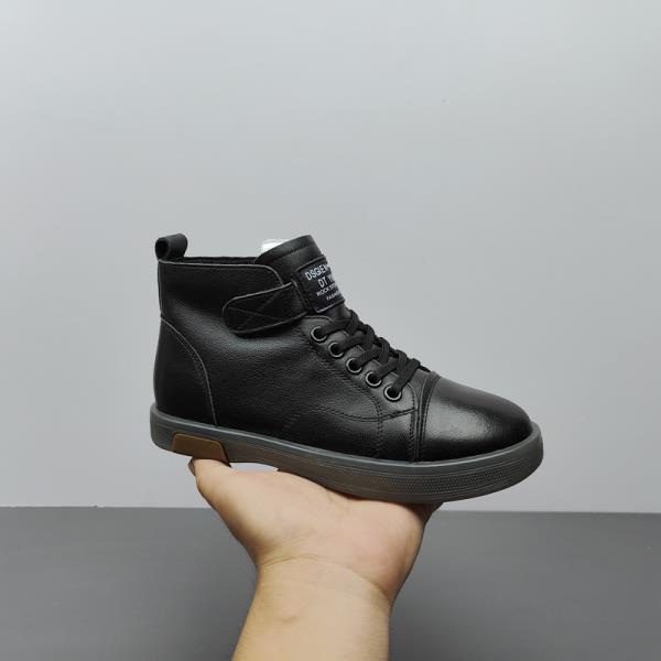 Fashion Shoes Woman 2025 Slip On Sneakers Female Moccasin Flats New Sports Casual Genuine Leather Retro Dress Leisure Shoes Woman Flats 35