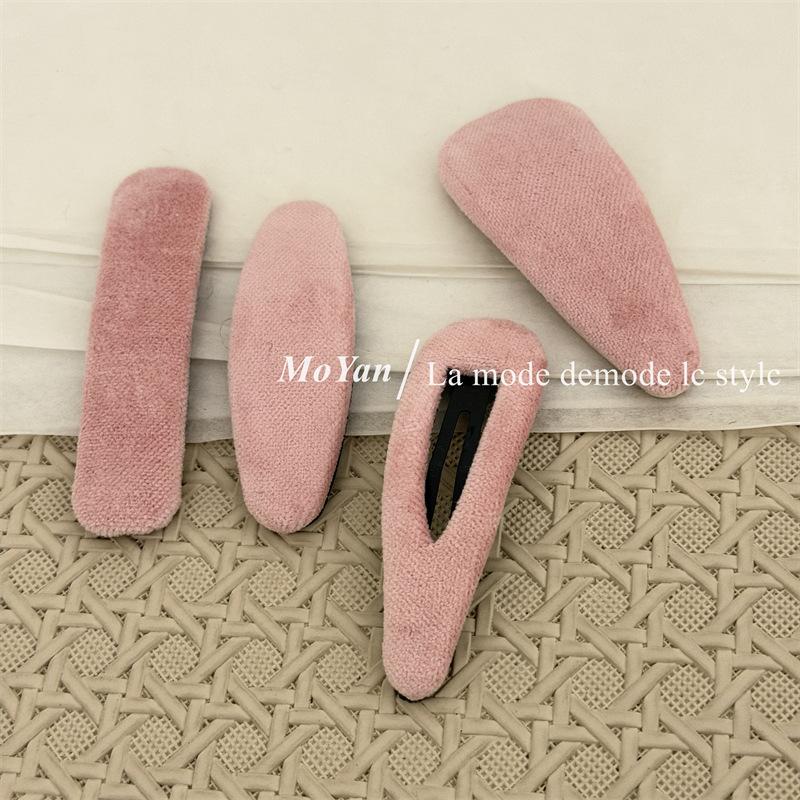 Retro and Simple Fabric Hair Clips for Elegant Side-parted Hair, Side-byside Hair Clips, Versatile Hair Accessories