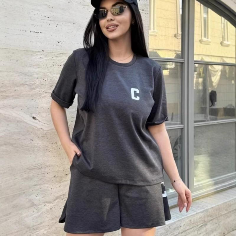 Womens Oversized Casual Two-Piece Set Short Sleeve T-Shirt Cropped Shorts With Letter Print Outfit