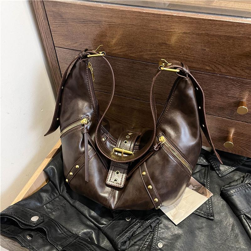 Retro Bag Women's Large-capacity New Autumn and Winter Niche Retro Shoulder Messenger Bag Commuter Dumpling Bag