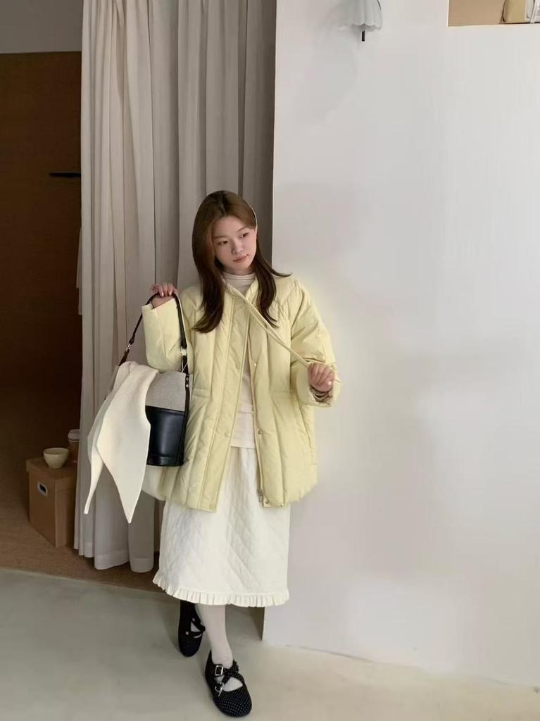 Yuyan autumn and winter new design sense niche knitted shawl down jacket women's thin white duck down jacket