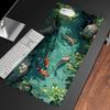 Tapis de souris Design étang vibrant et poissons koï colorés Tapis de bureau Bord cousu antidérapant Tapis de bureau Tapis de jeu Tapis pour souris d'ordinateur