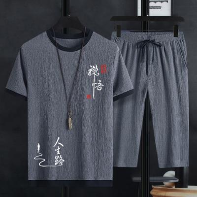 2 Teile/satz Sommer Outfit Für Männer Oansatz Kurzarm T-shirt Mit Chinesischen Schriftzeichen Druck Elastische Taille Verstellbarer Kordelzug Cropped Hosen Set Ice Silk outfit