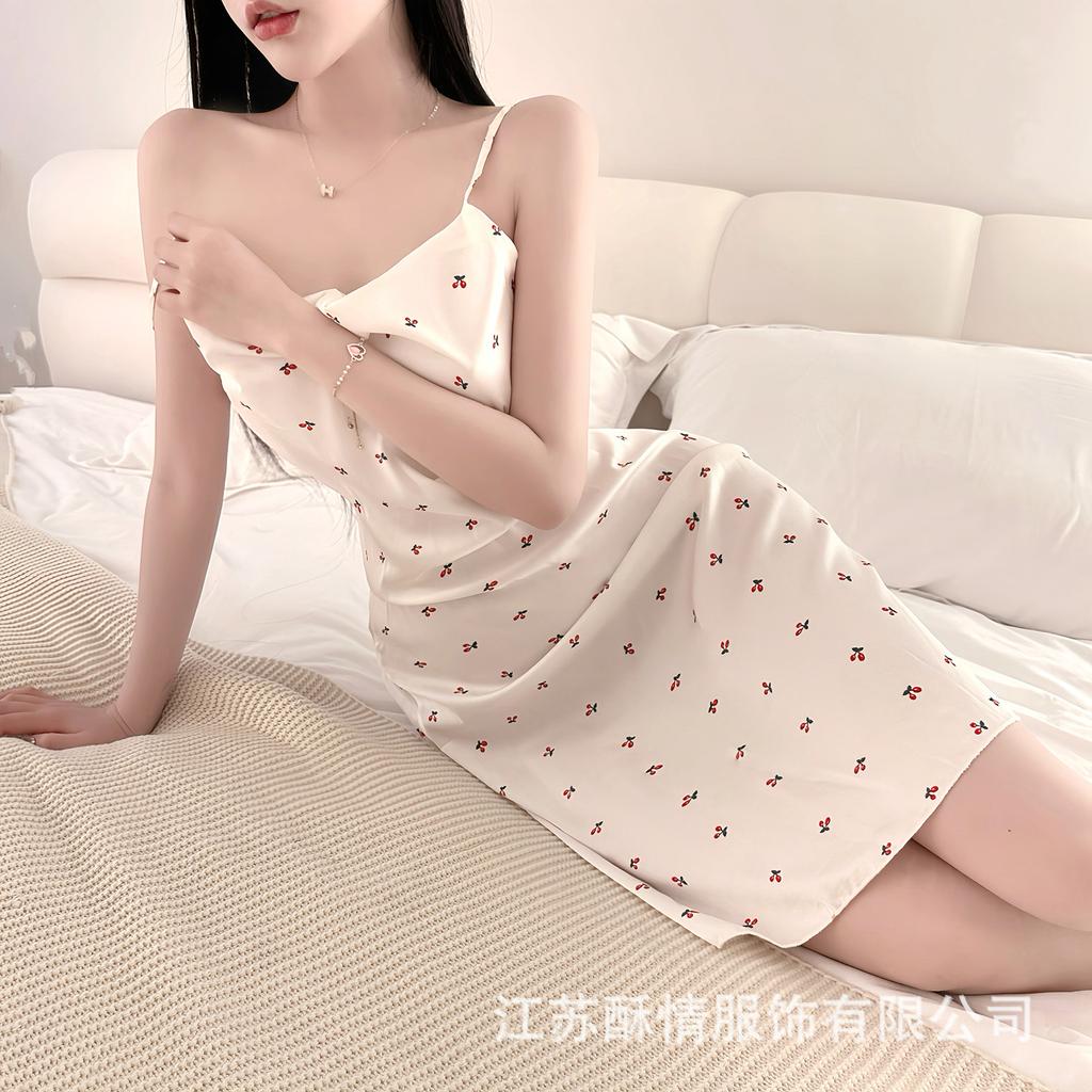 New Sexy Silk Pajamas Women's Suspenders Ice Silk Small Chest Swing Neck Printed Pajamas Spring and Autumn Sweet Loungewear Set