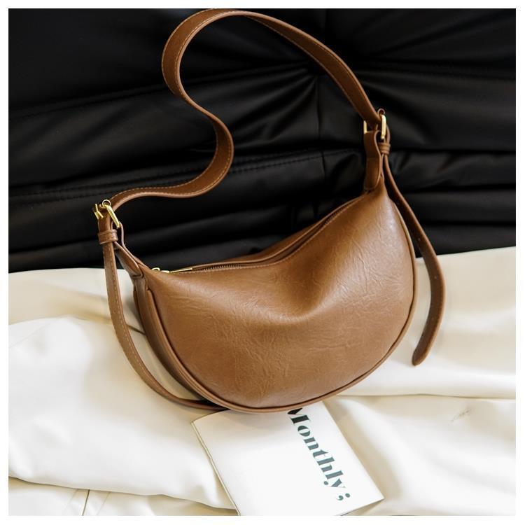 

Новая корейская версия сумка-пельмень сумка-седло модная универсальная сумка на плечо сумка кроссбоди сумка подмышку женская мягкая сумка тренд хаки