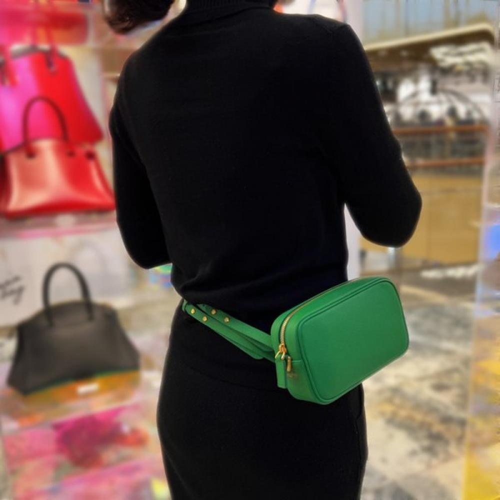Junebug Mini Crossbody Hip Bag  Green [dorajicbhgre]