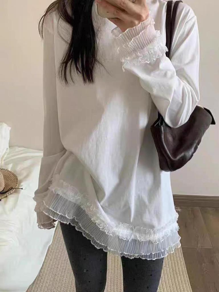 Plus Size Women's White Lace Embroidered T-shirt, Spring 2025 Collection: Loose Fit, Versatile Outerwear Top