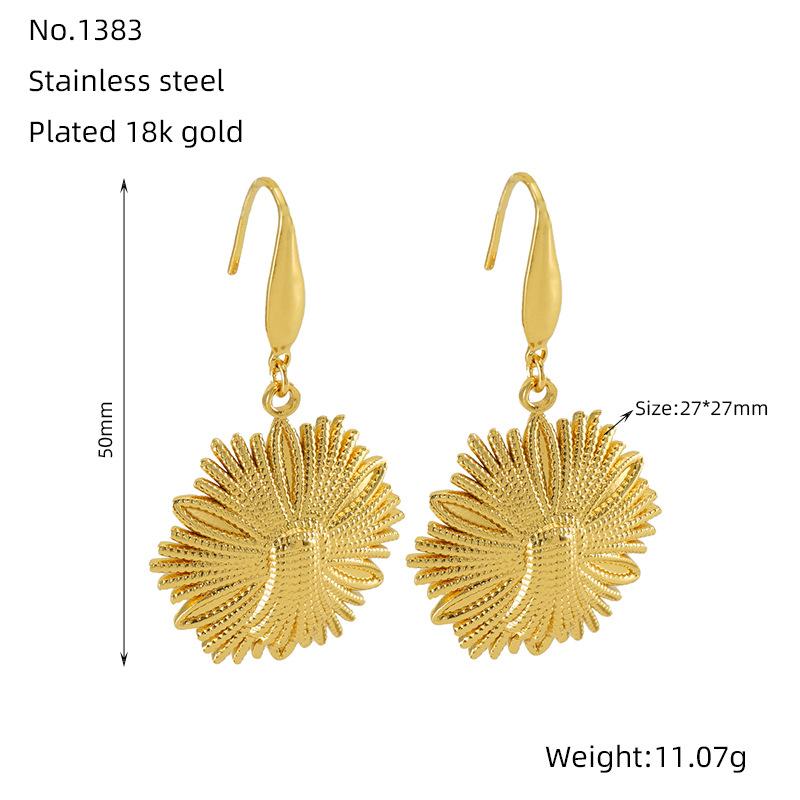 Stainless steel fashion high-end flower bee earrings titanium steel 18k retro versatile personality wind flower earrings women