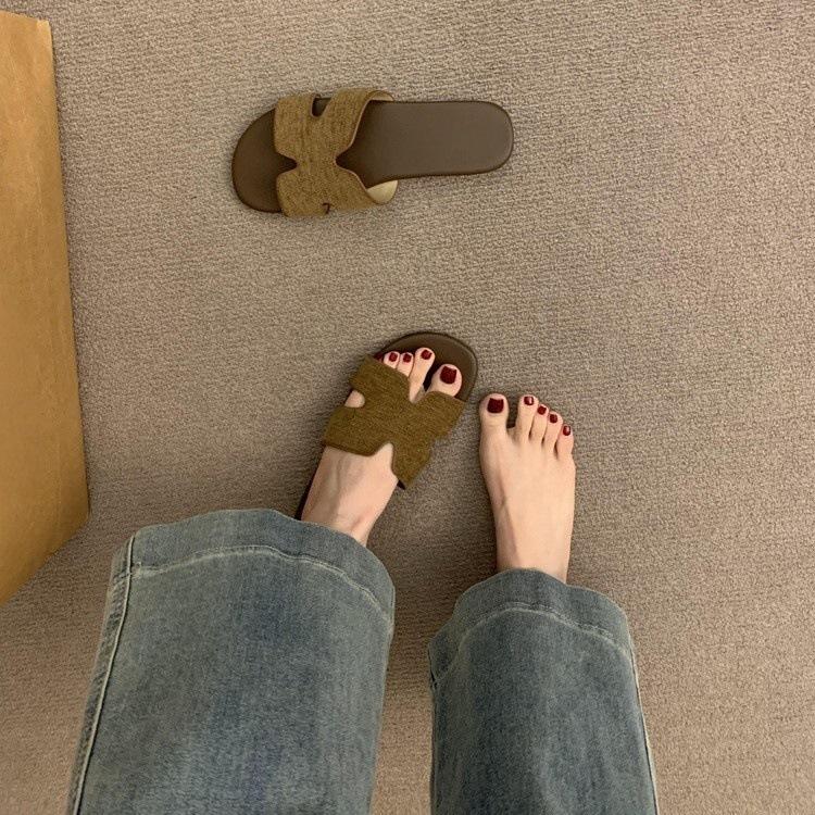Niche design open-toed slippers women's outer wear 2025 summer new vacation Roman lazy flat sandals