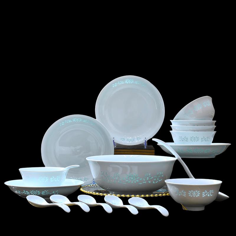Jingdezhen Celadon Linglong Porcelain Dinnerware Set
