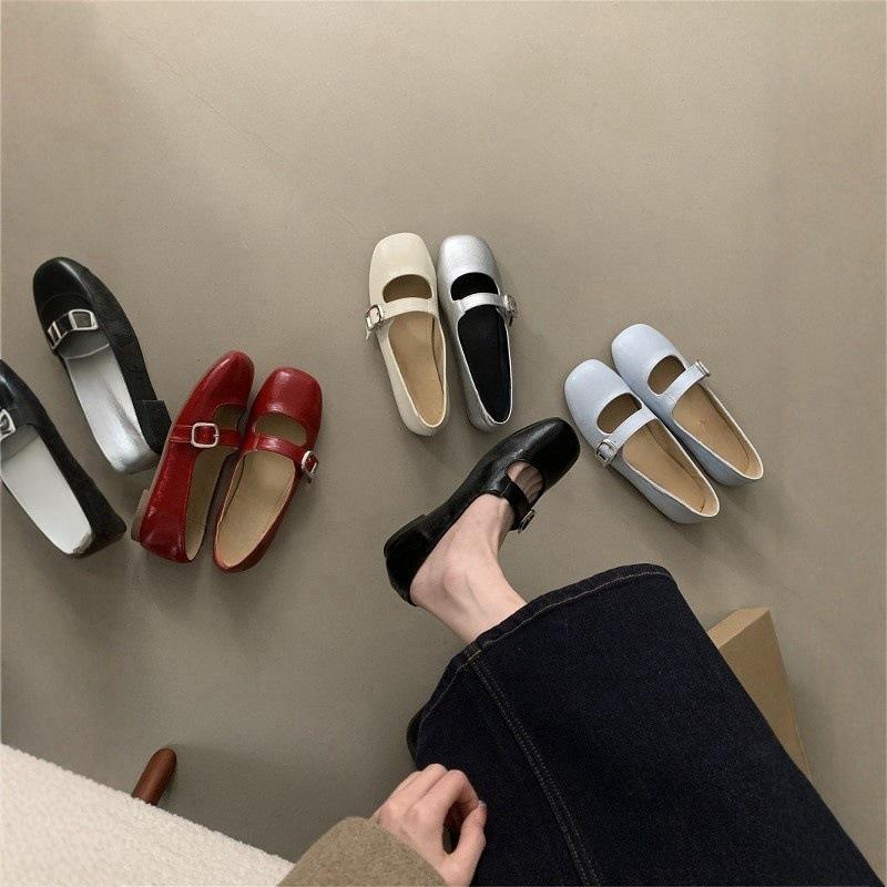 Flat red wedding shoes Mary Jane single shoes women's shoes square head with skirt shoes