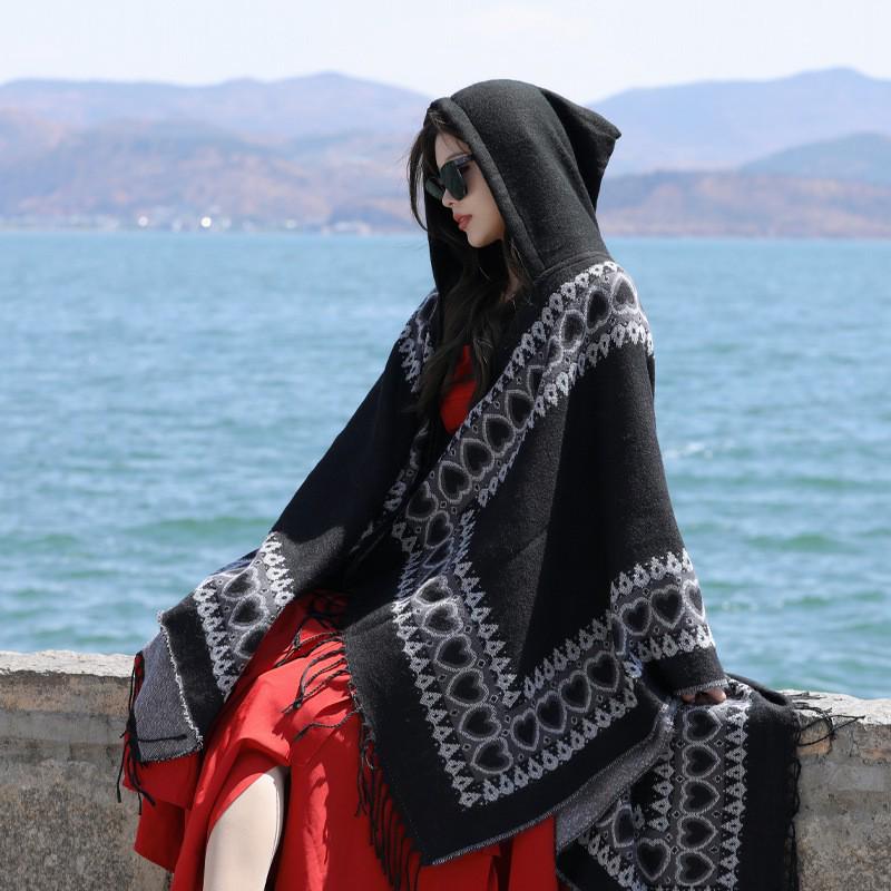 Yunnan Dali Ethnic Style Women's Warm Hooded Scarf Cloak