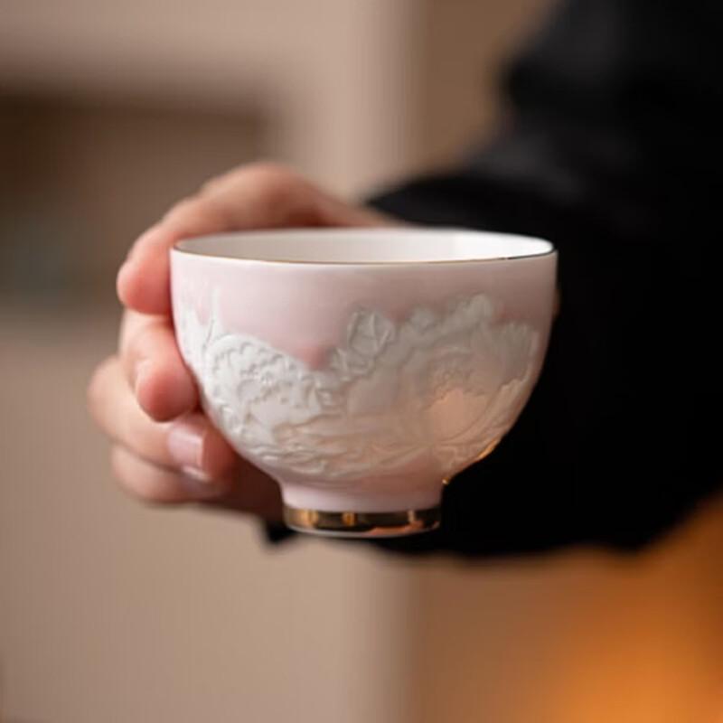 Shangqi Shadow Carved Butterfly Master Teacup