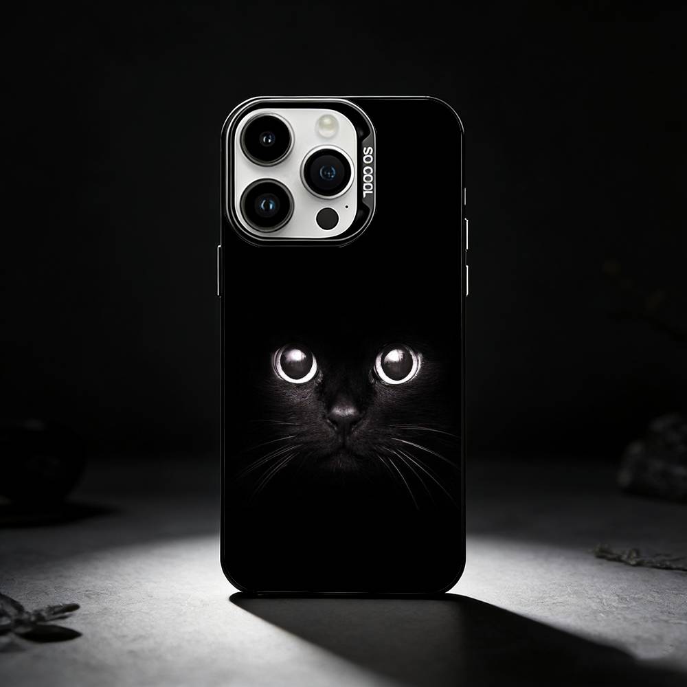 

Black Cat Staring Eye Phone Case For iPhone 17,16,15,14,13,12,11 Plus,Pro Max,XS,Colored silver phone case iPhone11PROMAX