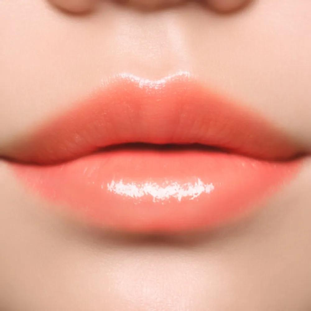 Paul & Joe Beaute Lipstick Liquid Glossy Rouge