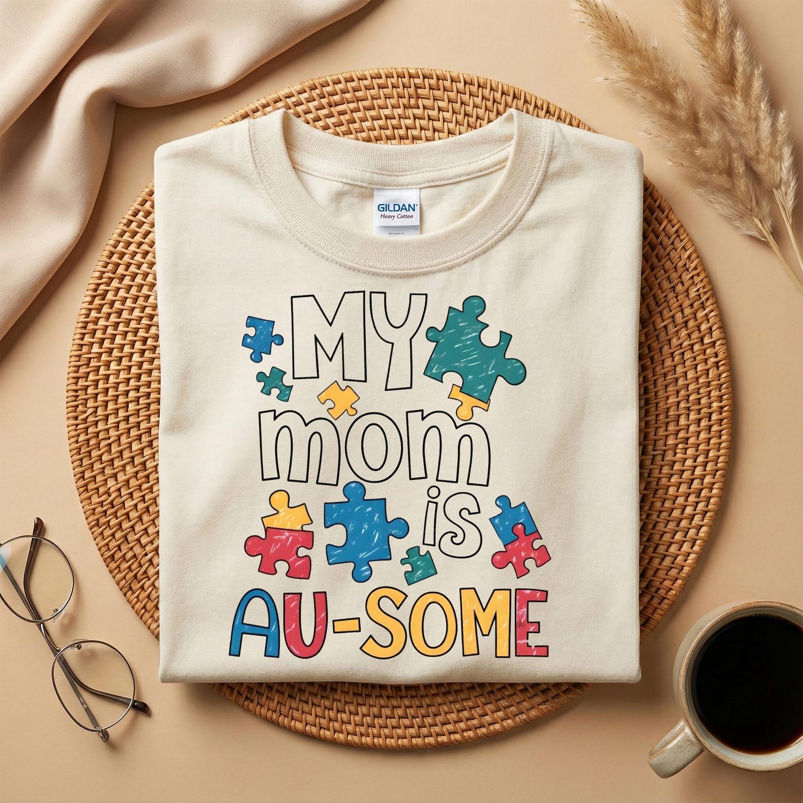 My Mom is Au-some Shirt, Autism Awareness Mom Tee, Puzzle Piece Graphic Shirt, Proud Autism Parent Gift, Support Neurodiversity Shirt S