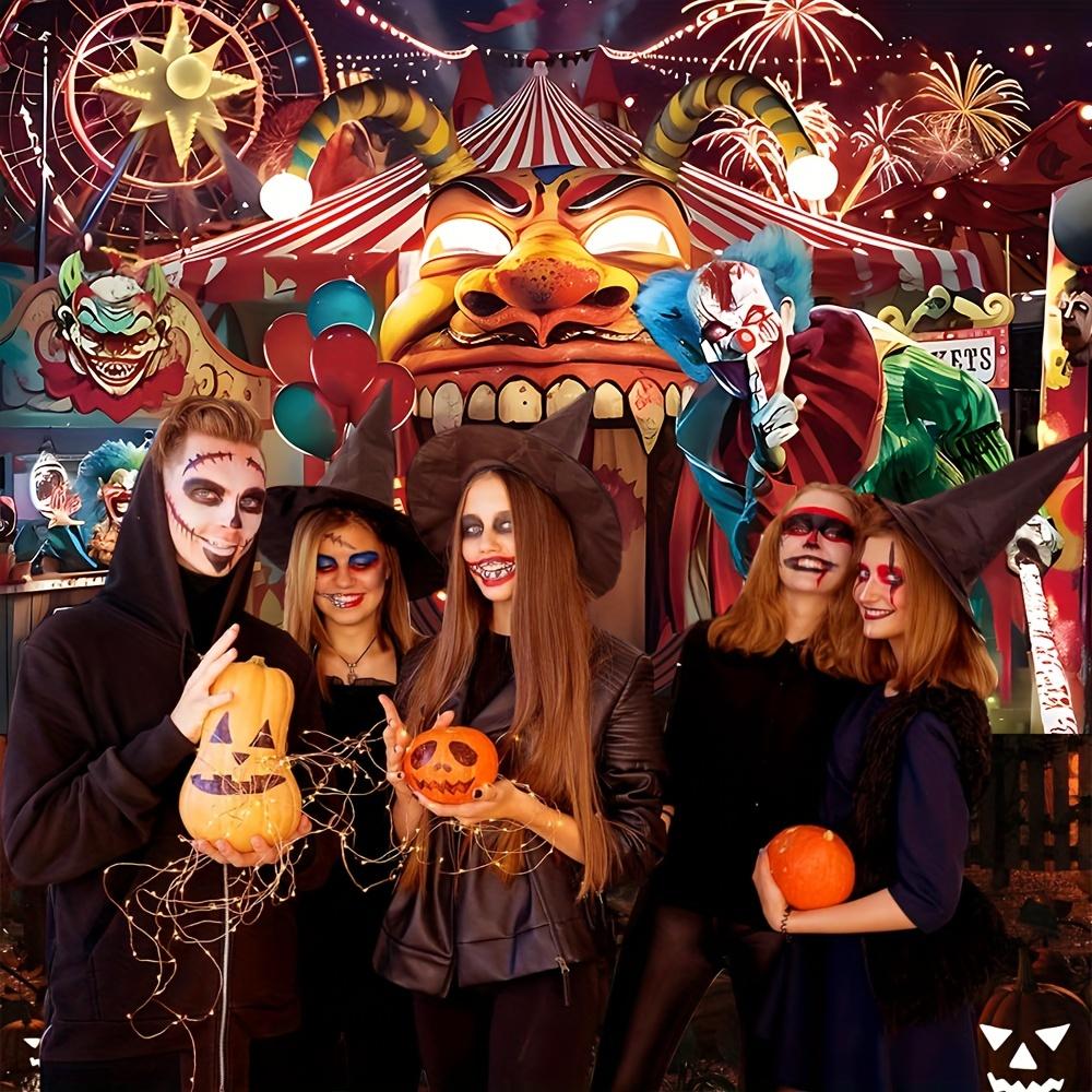 Una ruota panoramica di Carnevale e uno sfondo in poliestere con clown una terrificante scena circense perfetta per le feste di Halloween