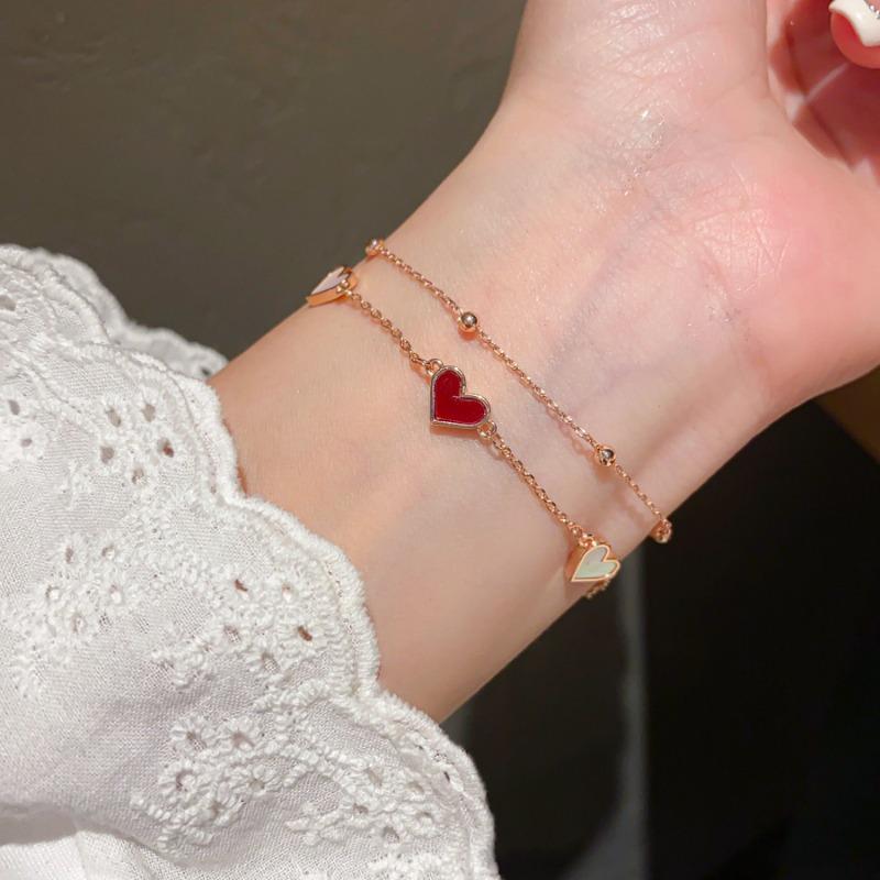 Fritillary love pendant double-layer bracelet fashionable versatile niche temperament bracelet light luxury high-end sense retro jewelry women