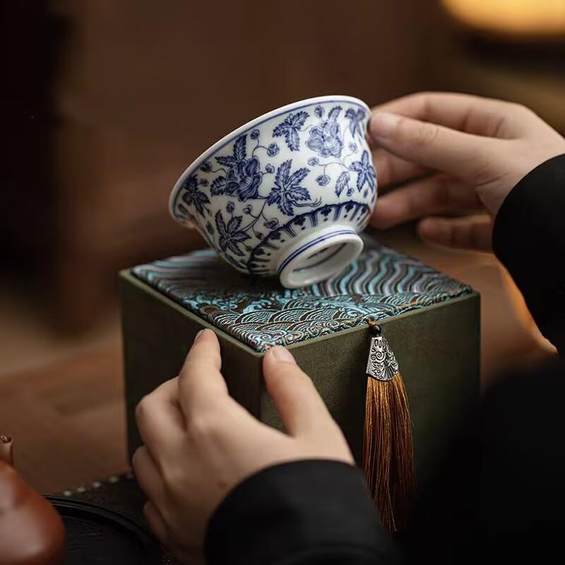 White Porcelain Blue And White Okra Yongle Teacup Master Cup Single Cup Ceramic High-End Kung Fu Tea Set Personal Special Tea Cup