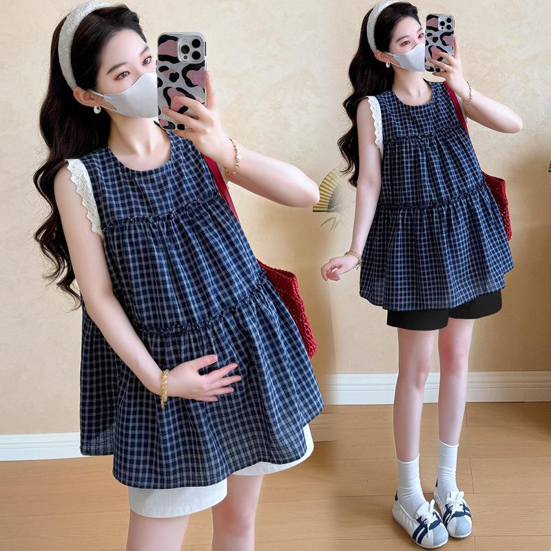 Maternity Summer Set: Flutter Sleeve Plaid Lace Top & Belly Support Shorts M