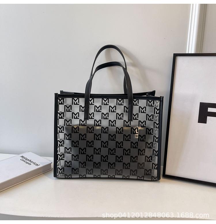 

Летняя популярная прозрачная сумка-желе для мамы и ребенка, женская новая 2025 года, большая вместительная сумка-тоут с иностранным шиком, сумка-мессенджер для поездок на работу