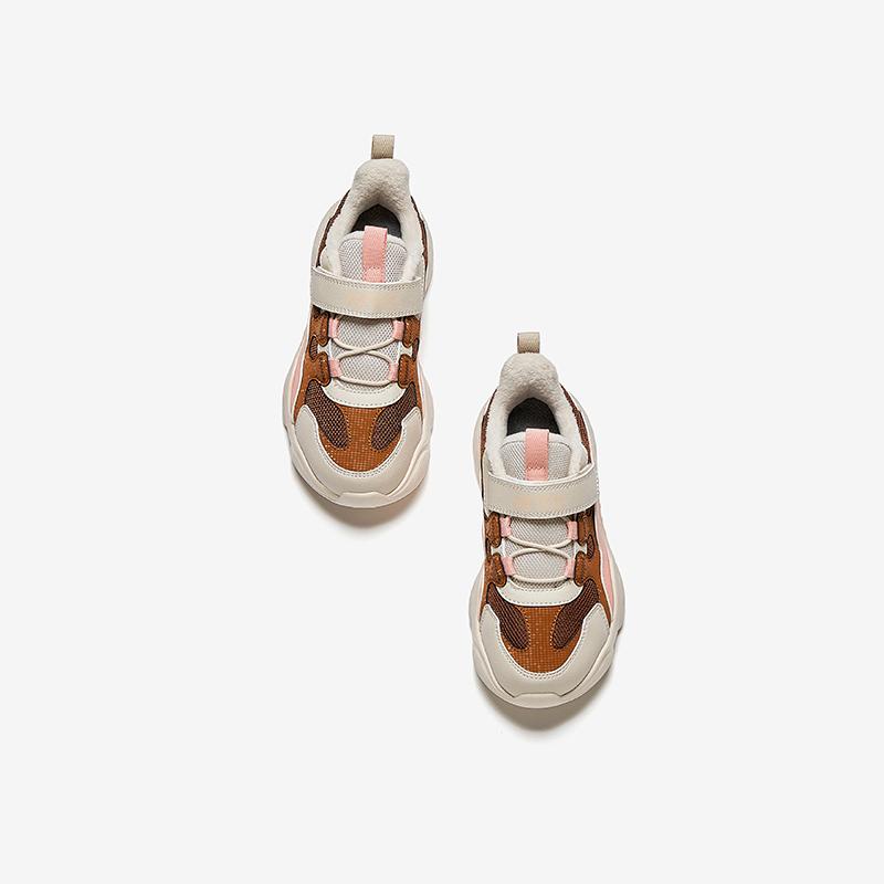Anta Kids Synthetic Leather Outdoor Series Fleece Lightweight Shock Absorbing Warm Low Top Casual Shoes Kids Sneaker Brown Red A22449938-2