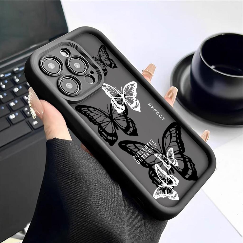 Black & White Butterfly Diamond Sand iPhone 15/16/17 Groove Case