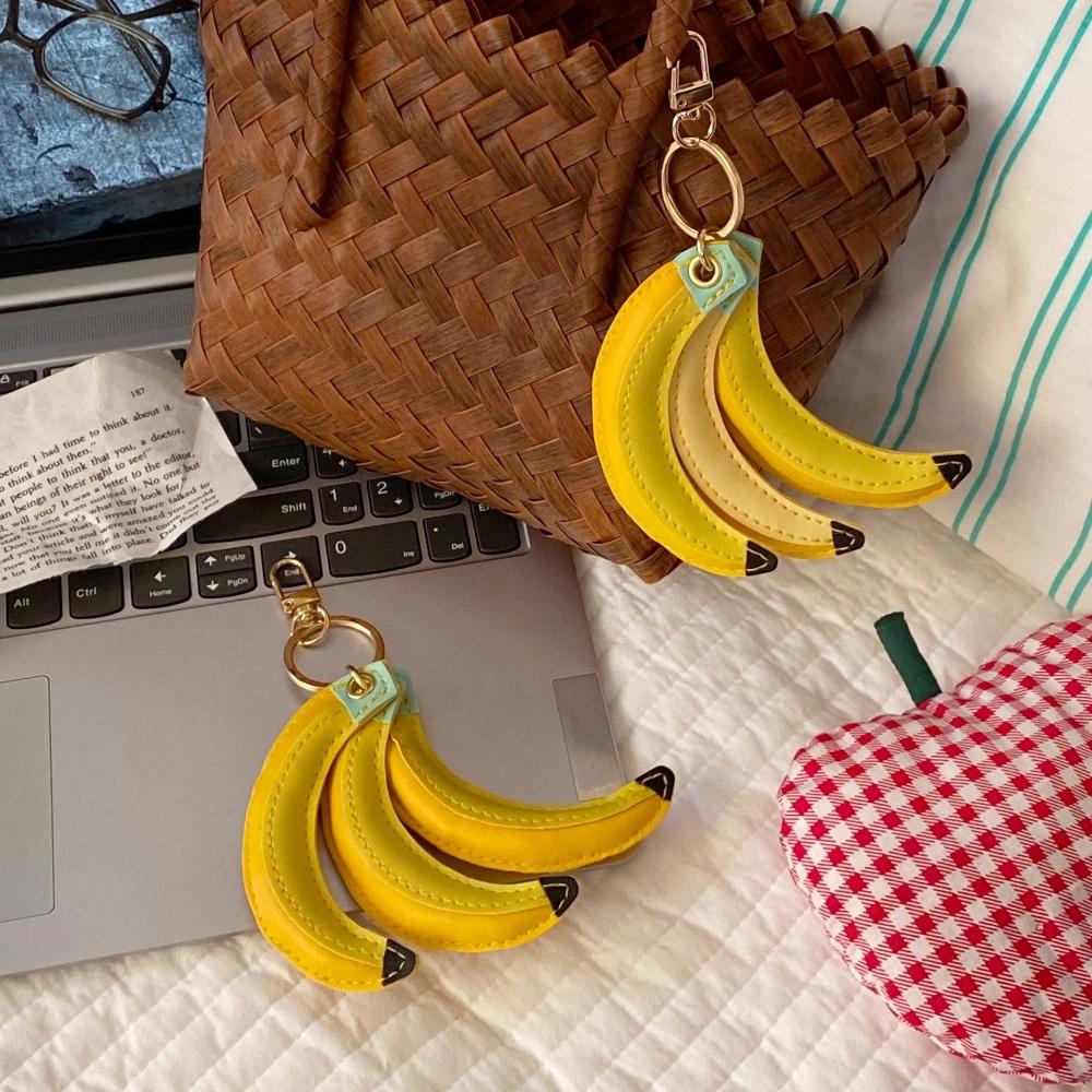 Cute Fashion PU Leather Pendant Simulation Fruit Key Ring Fruit Banana Keychain  Small Gift