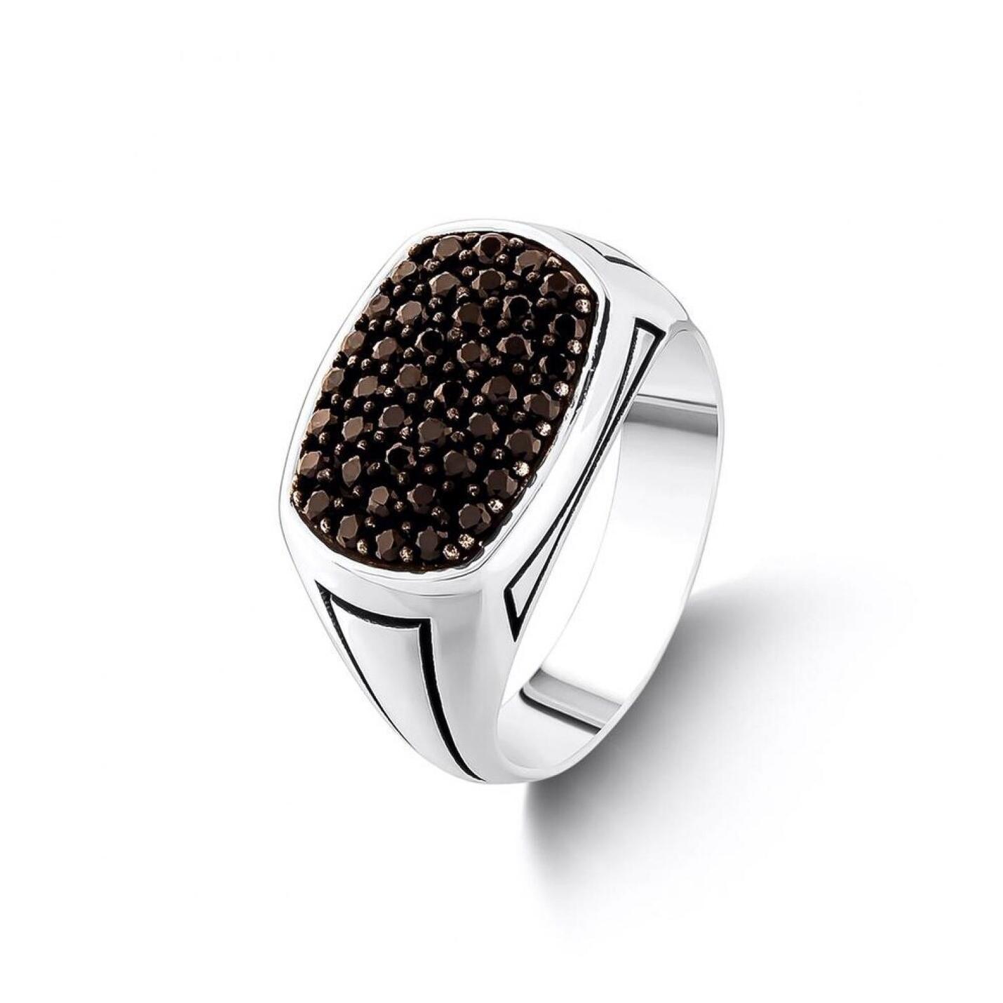 

Кольцо из серебра 925 пробы с большим квадратным дизайном и черным мини-камнем