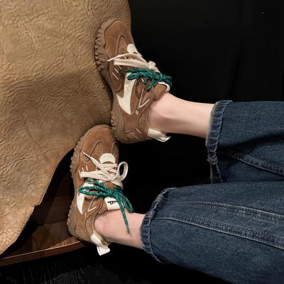 Sapatilhas de treino de balé retrô americanas femininas 2024 novas com aumento de altura antiderrapantes casuais versáteis esportivas sapatos Forrest Gump
