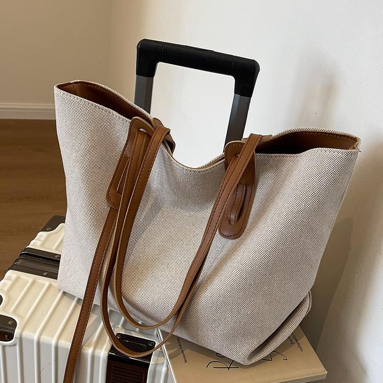 Casual Big Bag New Fashion Shoulder Bag Women's Large-capacity Commuter Tote Bag