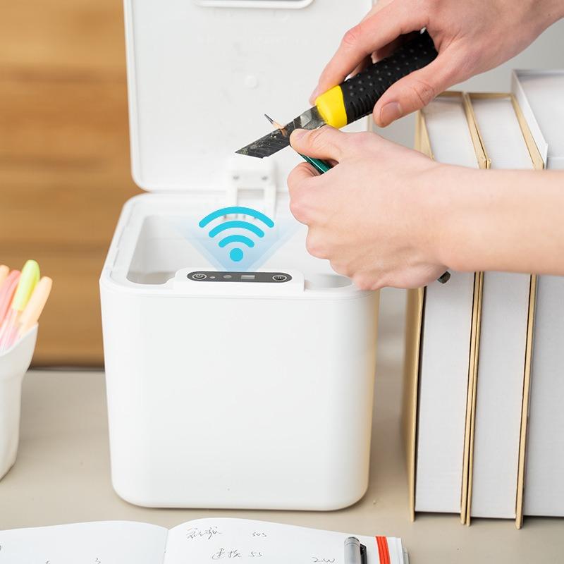 Automatic Sensor Desktop Trash Can Smart Car Trash Bin Electric Luxury Mini Litter Bins Portable Plastic Office Dustbin with Lid