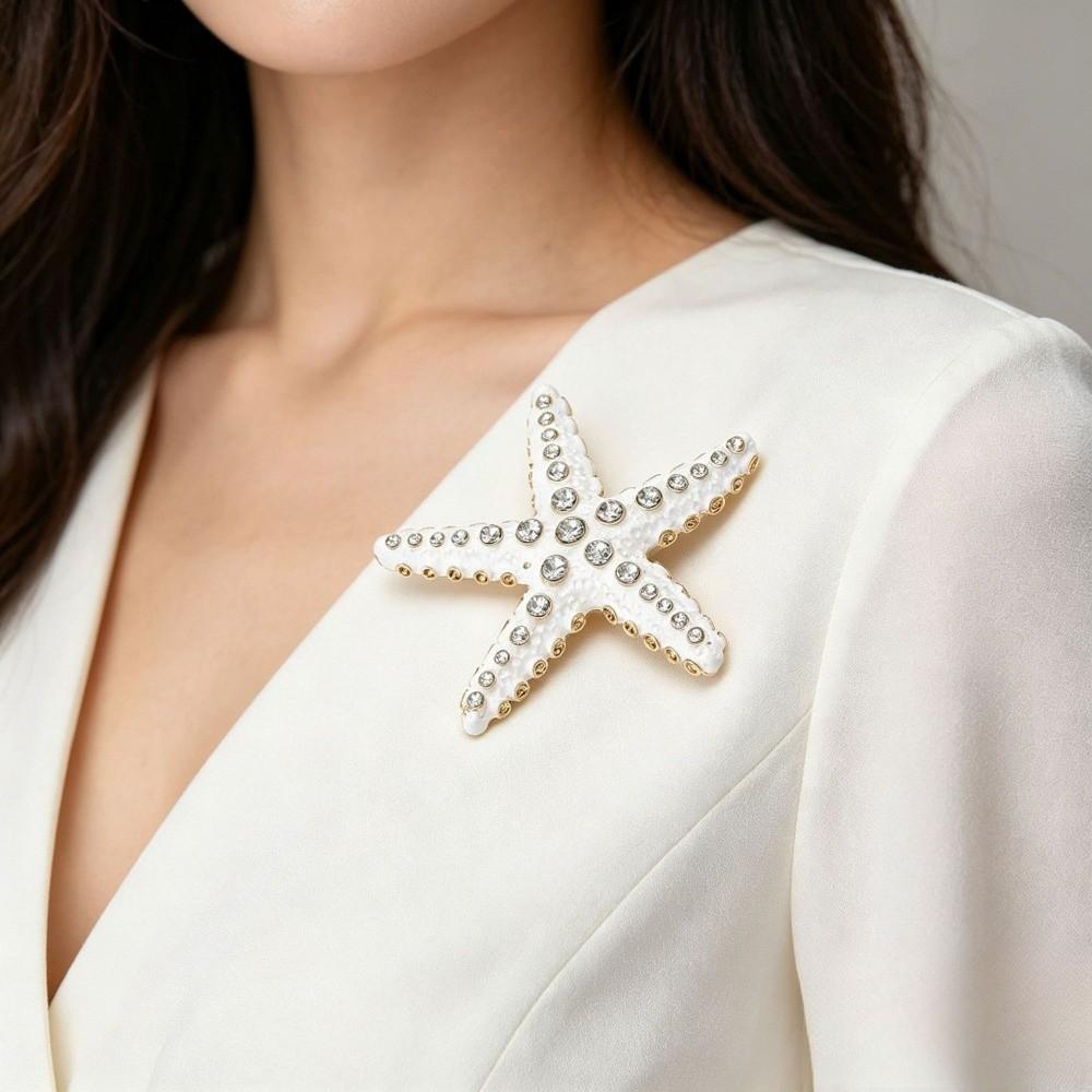 Party Jewelry Starfish Pin Gifts Metal Badge Fashion Sparkling Starfish Brooches Women